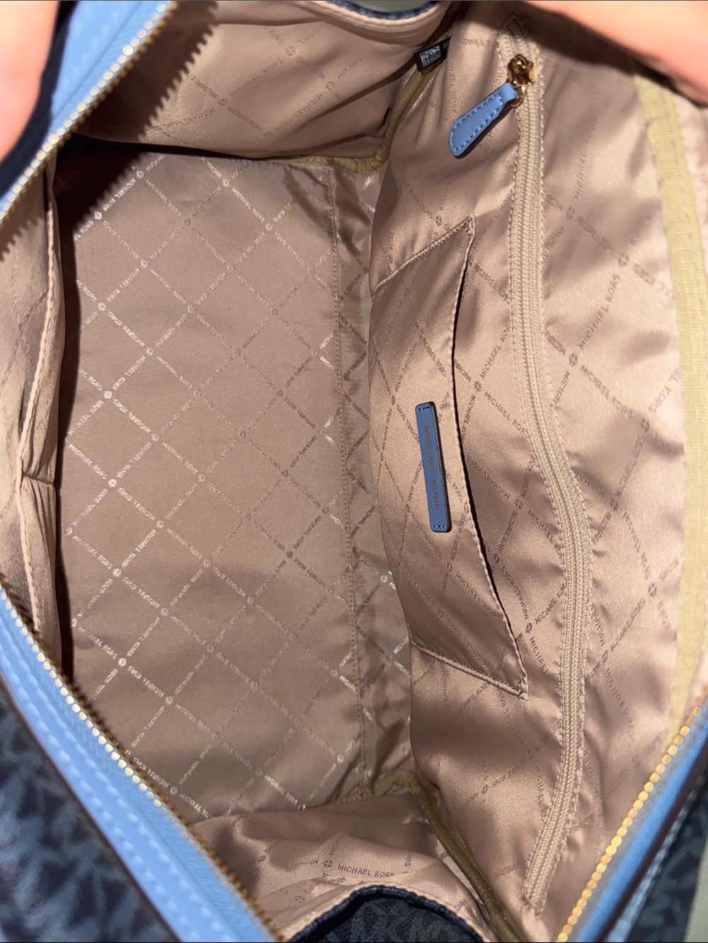 Michael Kors weekender bag - Picture 10 of 16